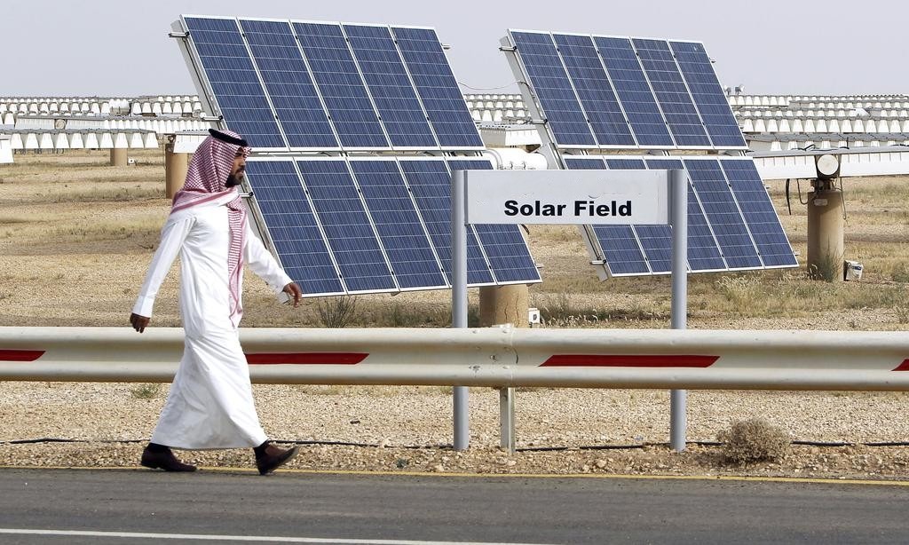 Solar Power in the Middle East: From Oil to Sunlight